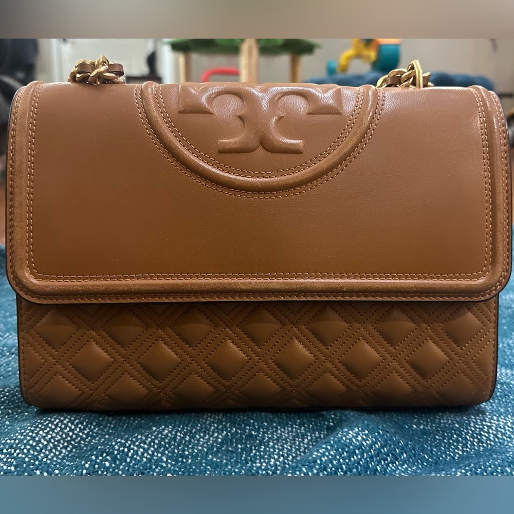 Fleming Convertible Shoulder Bag (Large)